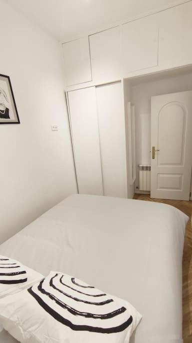 Apartment Lovely In Center